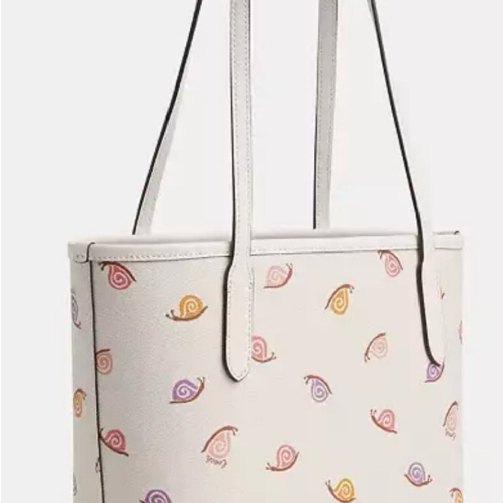 White Snail Print Tote Bag NEW